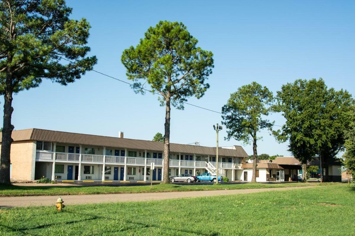 Motel 6-Brinkley, Ar Εξωτερικό φωτογραφία